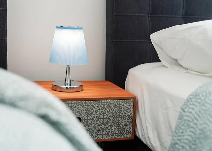 4-bedroom 1 Min From Bacvice Split