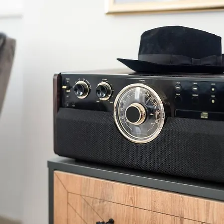 Appartement 4-bedroom 1 Min From Bacvice