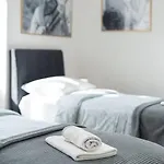 Apartamento 4-bedroom 1 Min From Bacvice *